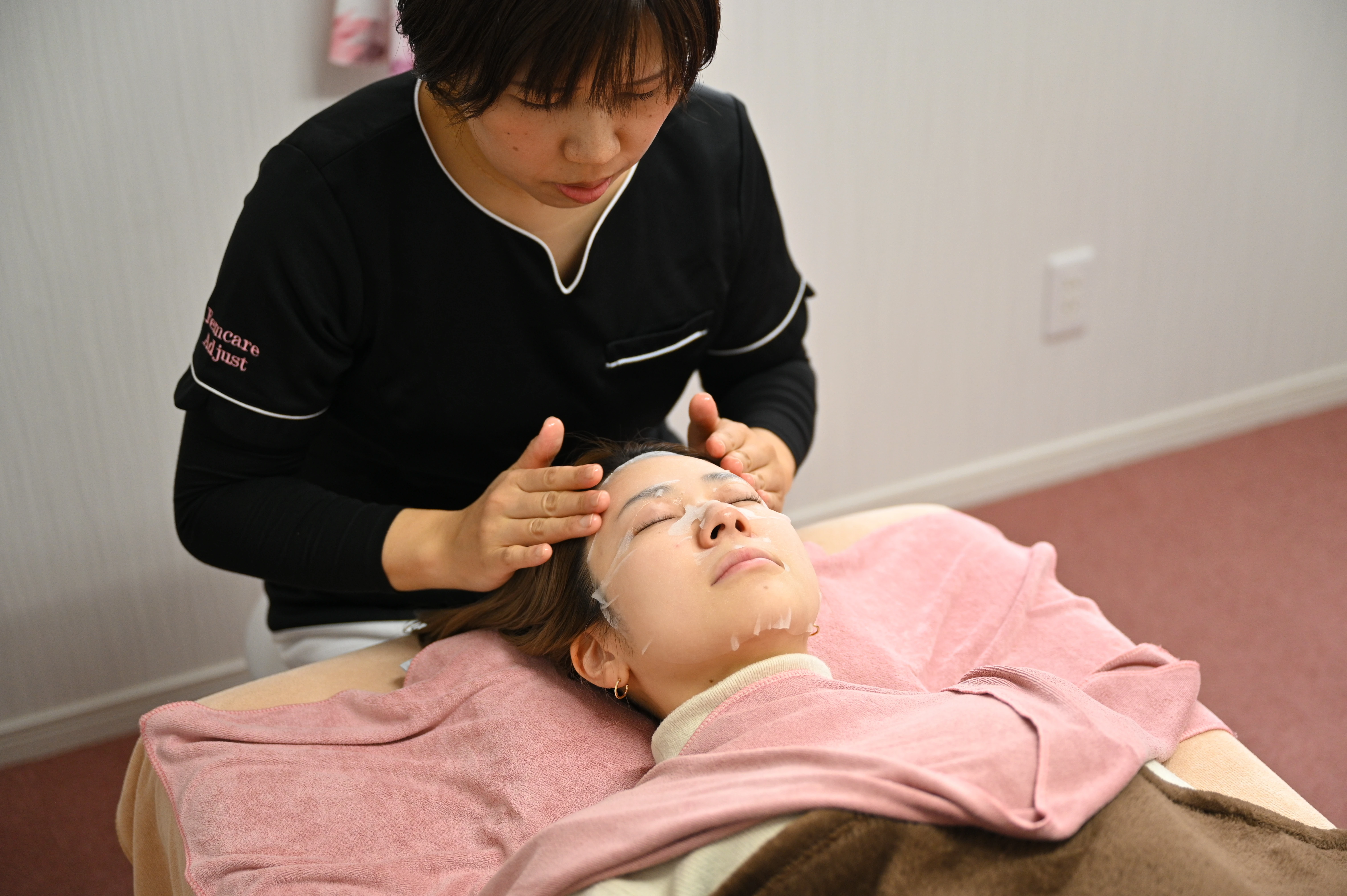 顔のたるみを美容鍼で改善！若々しい印象へ