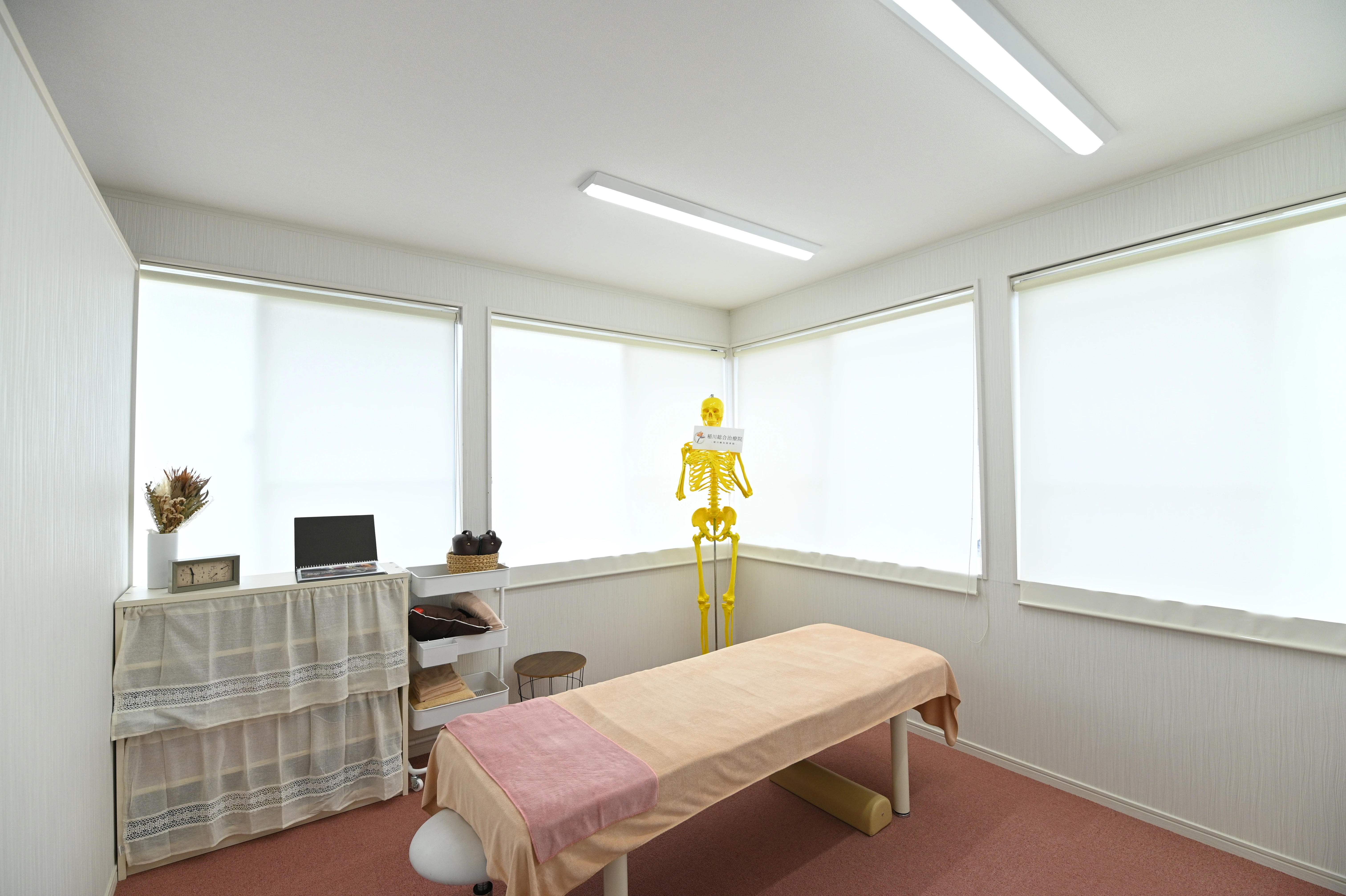 心地よい毎日を手に入れよう！鍼灸治療でPMSを緩和する女性のための新しいサポート