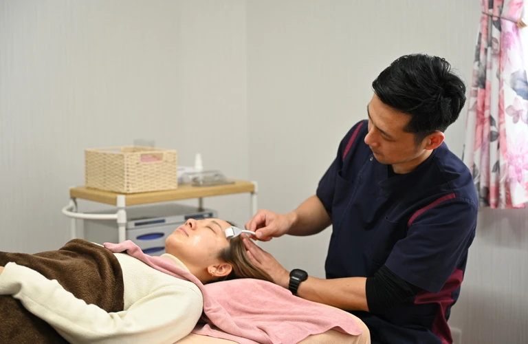 自然な治癒力を呼び覚ます美肌再生プログラムで自律神経と肌質改善をサポート